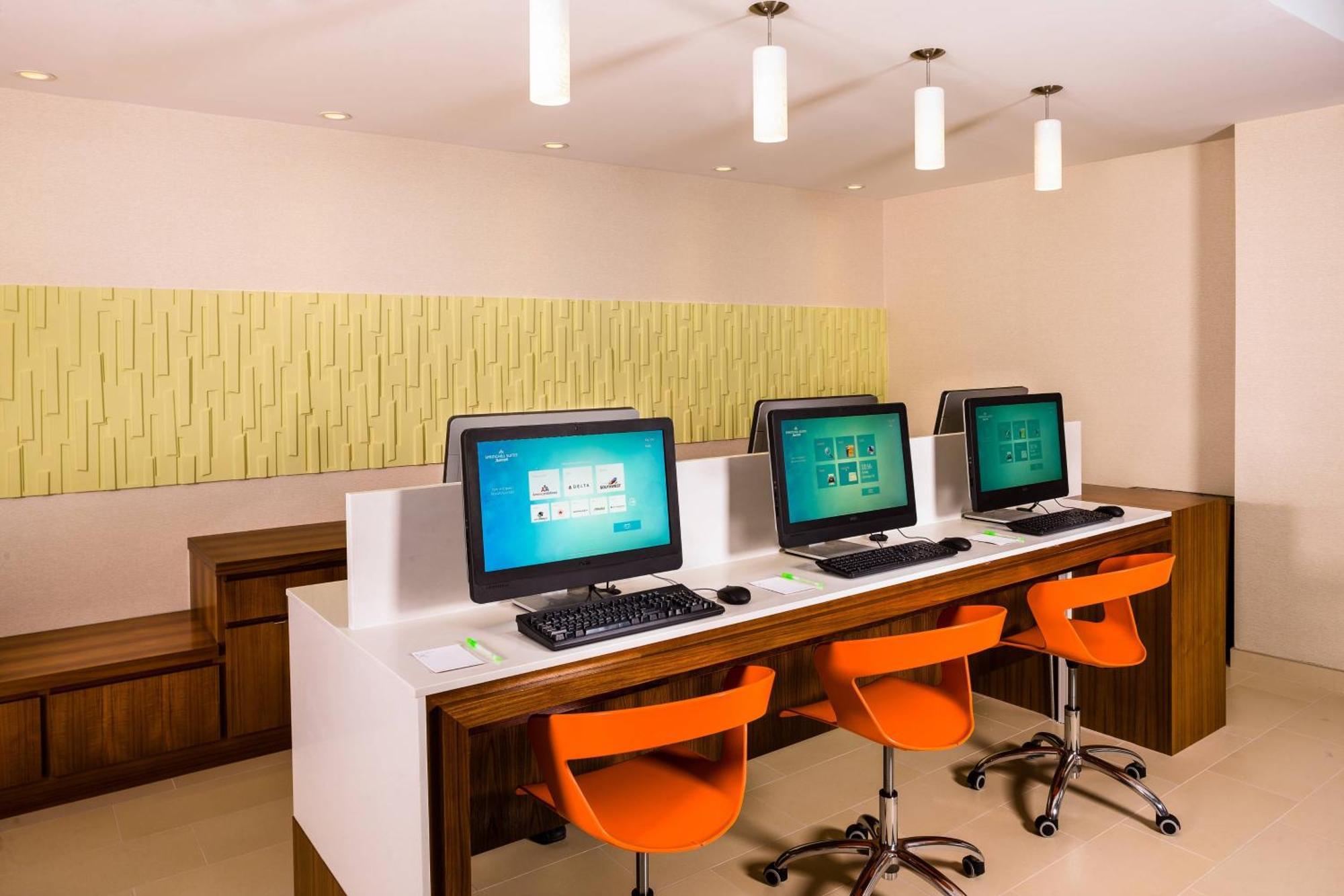 Springhill Suites By Marriott New York Laguardia Airport Εξωτερικό φωτογραφία