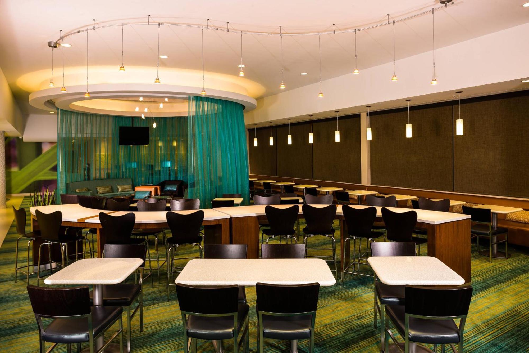 Springhill Suites By Marriott New York Laguardia Airport Εξωτερικό φωτογραφία